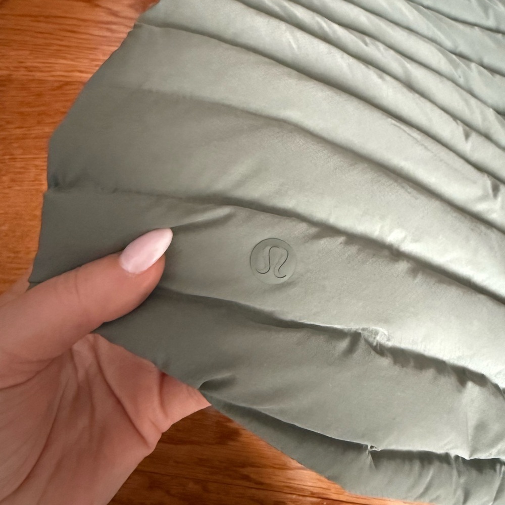 lululemon athletica Sage Green Quilted Down-Style Vest - Picture 5 of 6